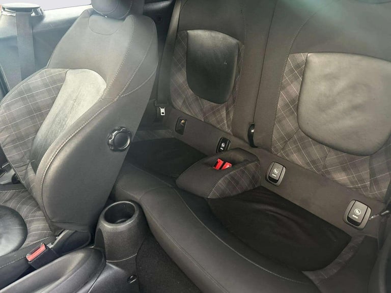 2016 MINI Convertible 1.5 Cooper D Euro 6 (s/s) 2dr CONVERTIBLE Diesel Manual