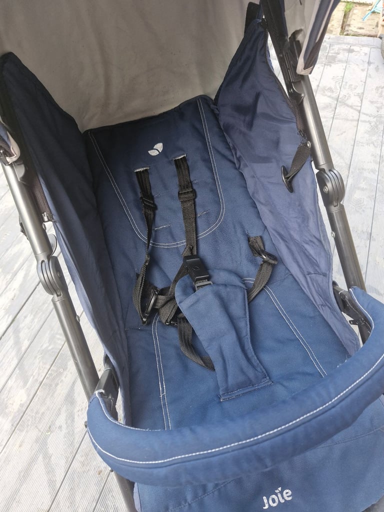 Kids Pushchair