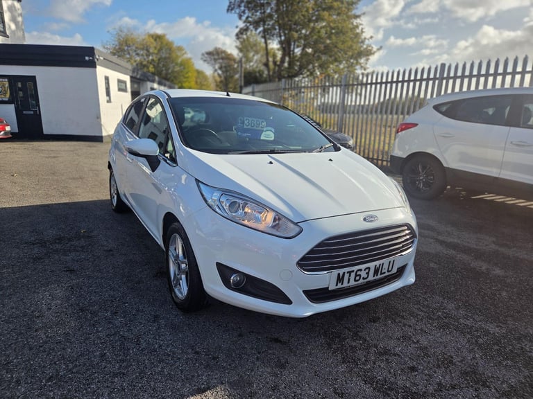 2013 Ford Fiesta 1.0T EcoBoost Zetec Euro 5 (s/s) 5dr HATCHBACK Petrol Manual