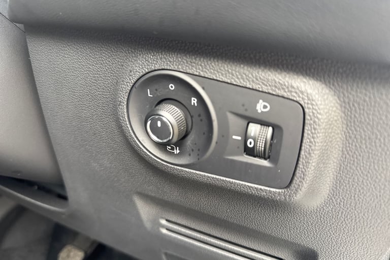 2023 MG MG ZS 93339 Hatchback Petrol Manual