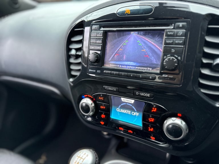 Nissan, JUKE, Hatchback, 2012, Manual, 1461 (cc), 5 doors