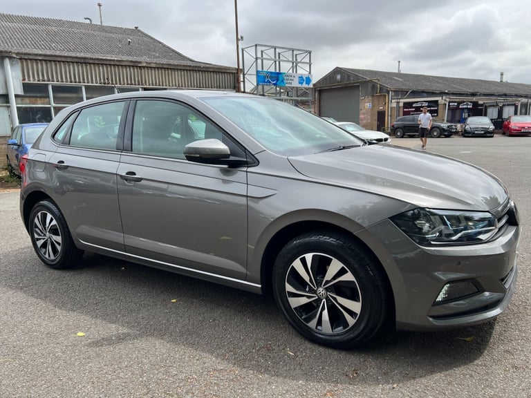 VOLKSWAGEN POLO 1.0 TSI 
