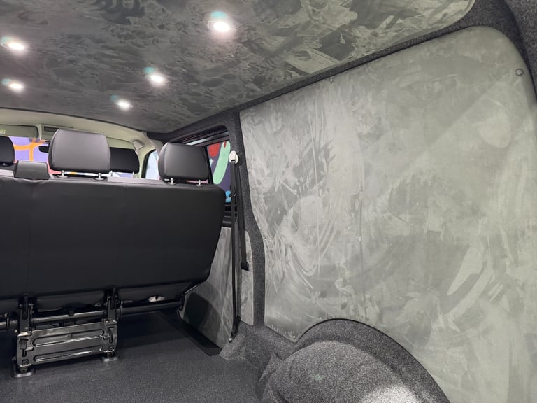 2017 Volkswagen Transporter 2.0 TDI BMT 204 Highline Van DSG 5 Seater Crew Van Diesel Automatic