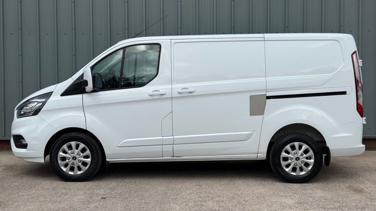 2023 Ford Transit Custom 2.0 EcoBlue 170ps Low Roof Limited Van Auto PANEL VAN DIESEL Automatic