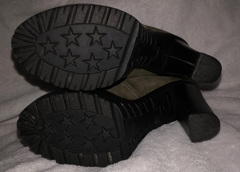 image for New look heel