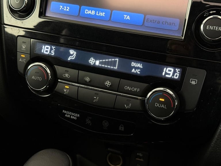 2017 Nissan X-Trail 1.6 dCi N-Vision XTRON Euro 6 (s/s) 5dr ESTATE Diesel Automatic