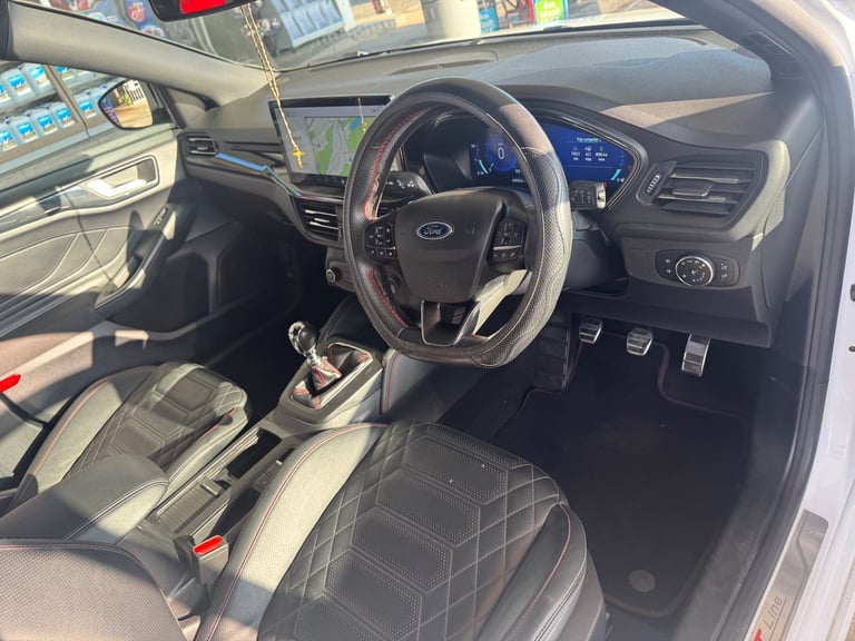 2023 Ford Focus St Line X