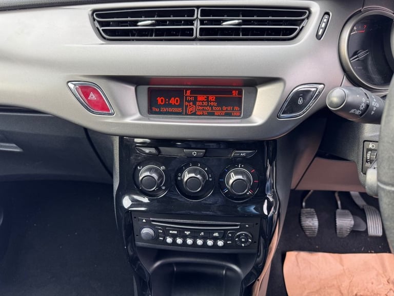 2014 Citroen C3 1.2 VTi Selection Hatchback 5dr Petrol Manual Euro 5 (82 ps) Hatchback Petrol Manual