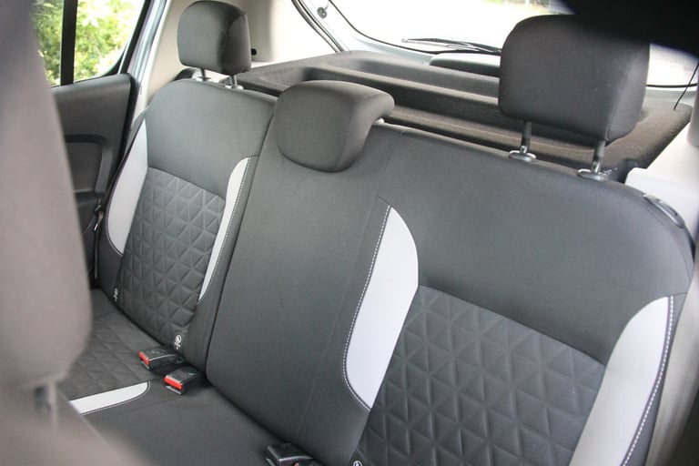 2014 Dacia Sandero Stepway 1.5 dCi Ambiance 5dr HATCHBACK Diesel Manual