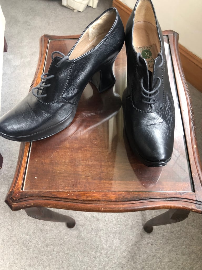 image for Red or Dead Platform shoes Witch Halloween  Size 5