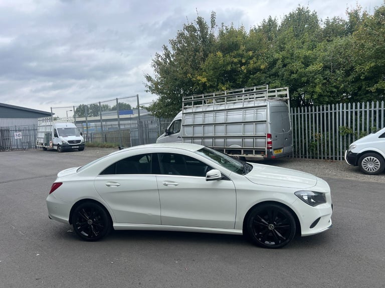 MERCEDES-BENZ CLA 2.1 CLA200d Sport 2017