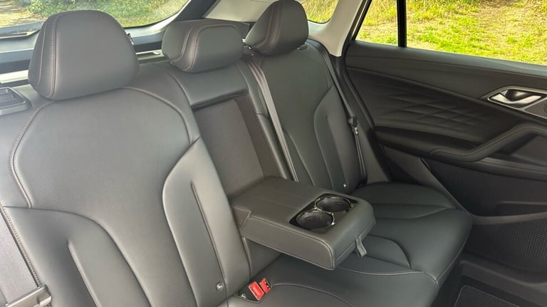 2025 MG MG HS 1.5 T-GDI PHEV Trophy 5dr Auto Hatchback Petrol Parallel PHEV Automatic