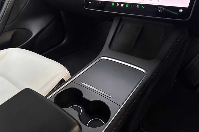 2022 Tesla Model 3 Performance AWD 4dr [Performance Upgrade] Auto SALOON ELECTRIC Automatic