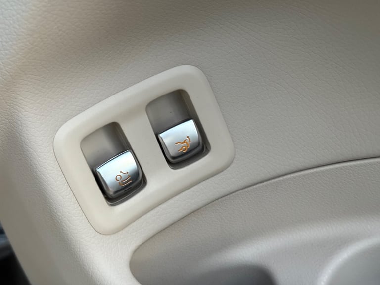 2017 Mercedes-Benz GLC 2.1 GLC220d Sport (Premium) SUV 5dr Diesel G-Tronic