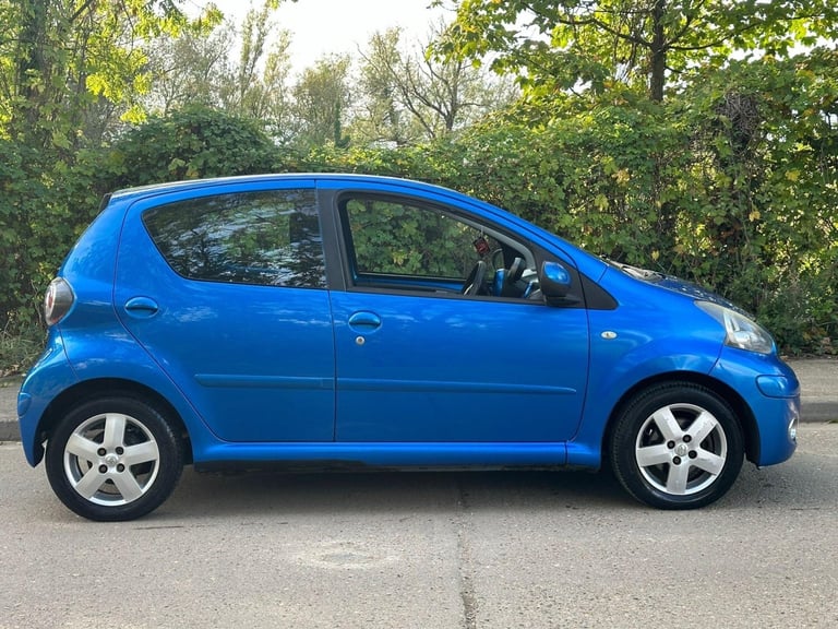 2009 Toyota AYGO 1.0 VVT-i Blue Euro 4 5dr HATCHBACK Petrol Manual