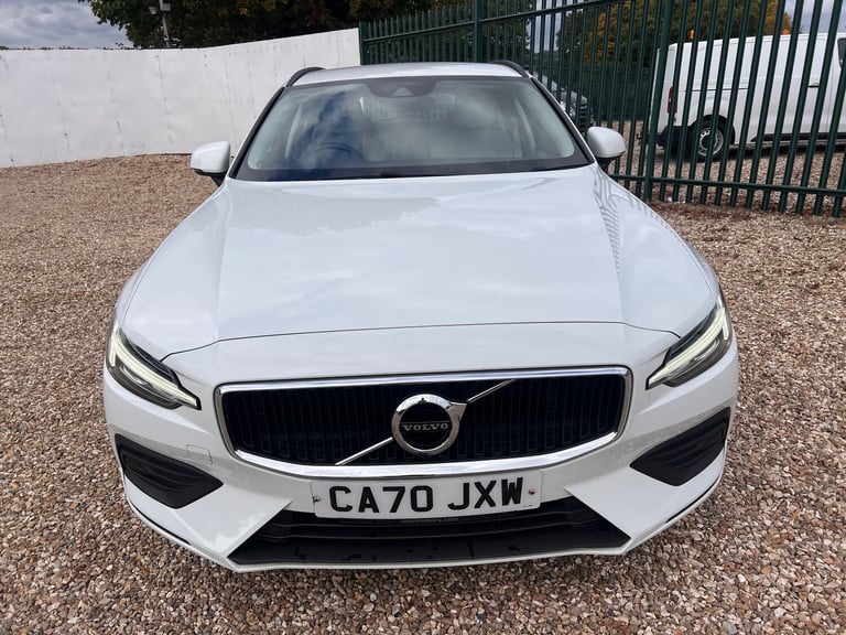 2020 Volvo V60 2.0 B3 MHEV Momentum Estate 5dr Petrol Hybrid Auto Euro 6 (s/s)