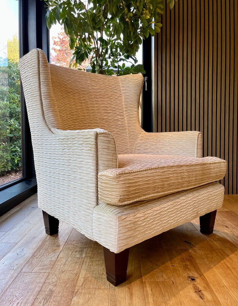 Pair of 2 Luxury Bespoke Designer Armchairs (Open to Offers)