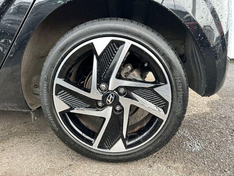 2024 Hyundai i10 1.0 Premium Hatchback 5dr Petrol Auto Euro 6 (s/s) (63 ps) Hatchback PETROL Auto...