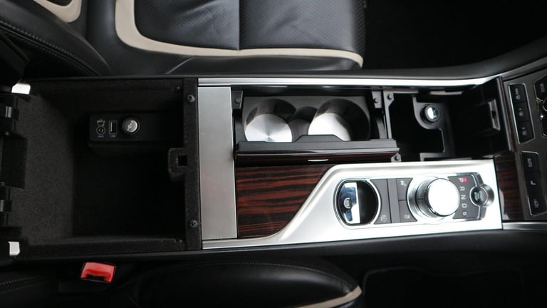 JAGUAR XF 2.2d Portfolio Sportbrake Auto Euro 5 (s/s) 5dr 2015