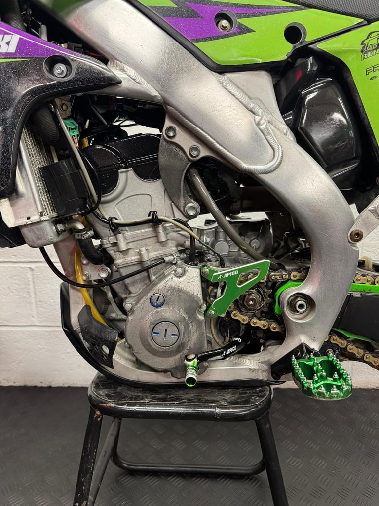 2014 Kawasaki KXF 250 Motocross bike with warranty 