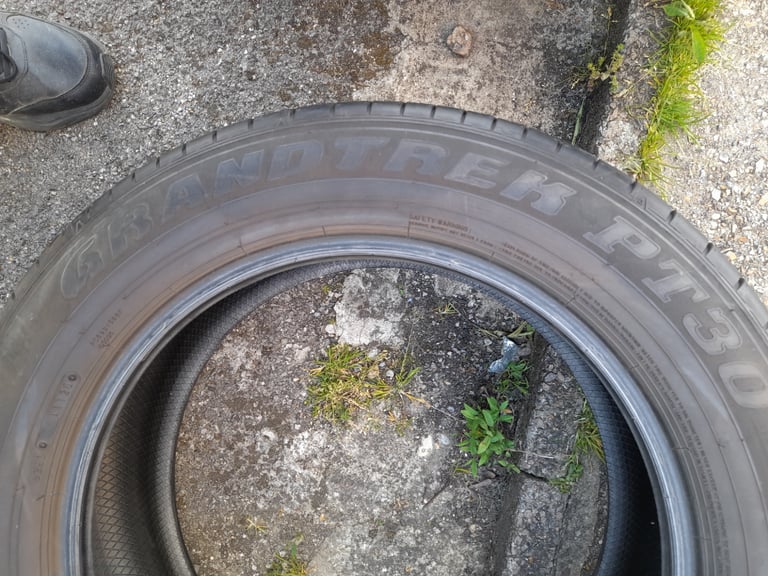 Pair of Dunlop 225 60 18 Tyres in West London Area