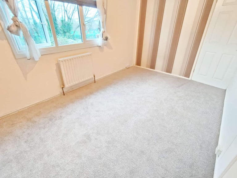 3 BED HOUSE TO LET IN MORDEN FEW MINS FROM TUBE £1890
