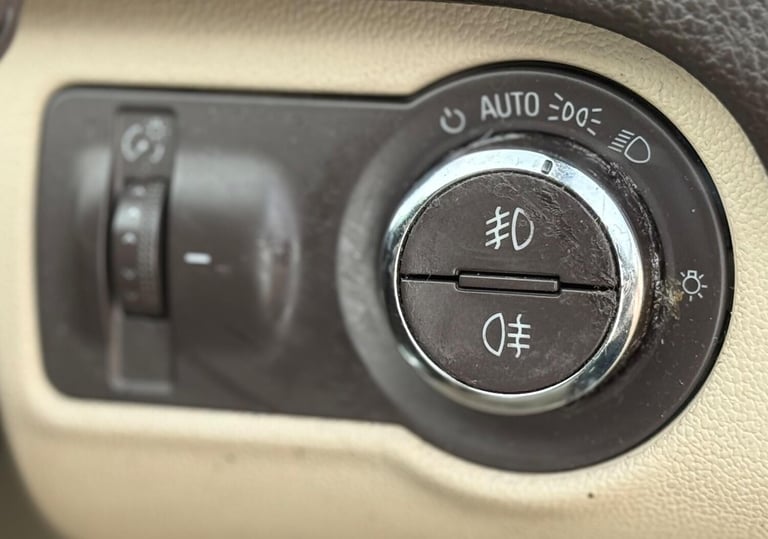 2009 Vauxhall Insignia 2.8T V6 Elite Nav Sports Tourer Auto 4WD Euro 5 5dr