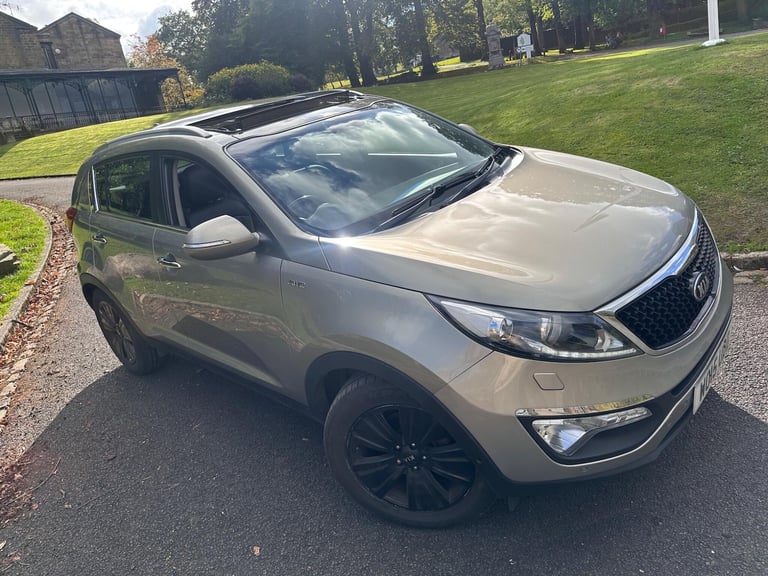 2015 Kia Sportage 2.0 CRDi KX-4 SUV 5dr Diesel Manual AWD Euro 5 (181 bhp) ESTATE Diesel Manual