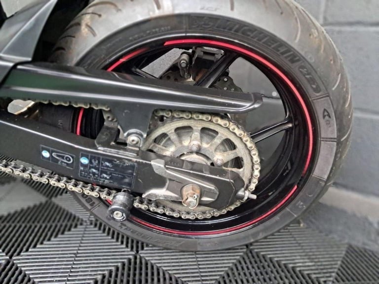 2013 63 KAWASAKI Z800  FINANCE SPECIALISTS APPLY NOW