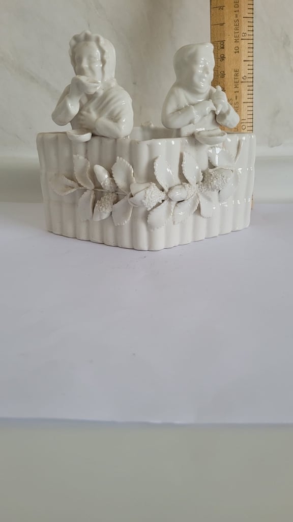 Victorian Staffordshire Spill Vase – “Tea Drinkers” Parian Figure (c.1860–1880)