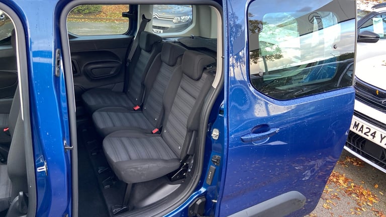 2022 Vauxhall Combo Life 1.5 Turbo D Edition MPV 5dr Diesel Manual 6Spd Euro 6 (s/s) (100 ps) MPV...