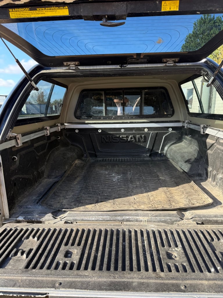 NISSAN NAVARA DOUBLE CAB PICK UP TRUCK 2.5DCI 4X4 4WD 102K NO VAT