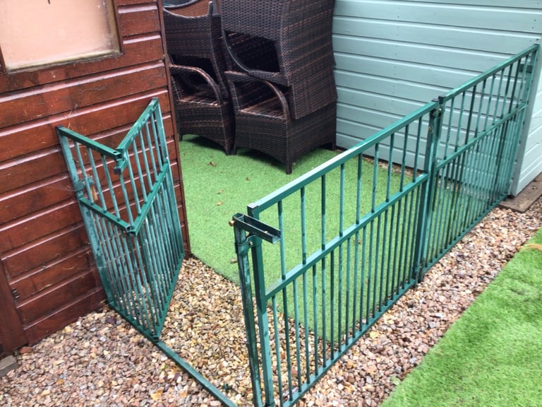 Puppy/Dog Pens