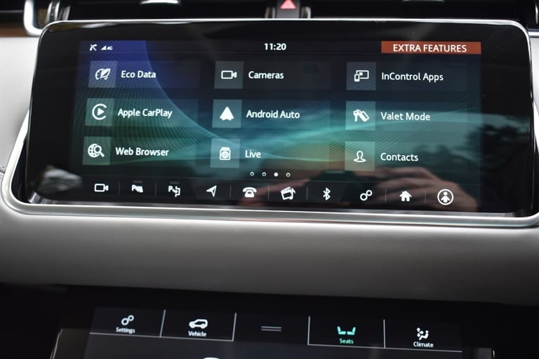 2020 Land Rover Range Rover Evoque HSE+Panoramic Roof Plus Much More!!! Estate Petrol Automatic