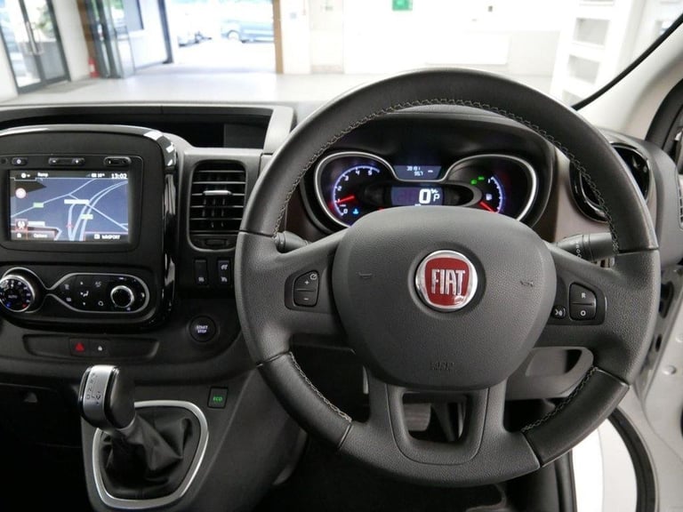 71 FIAT TALENTO 2.0 MULTIJET 170 BHP SWB ONYX AUTO 6 SEATER CREW ( NO VAT ! )