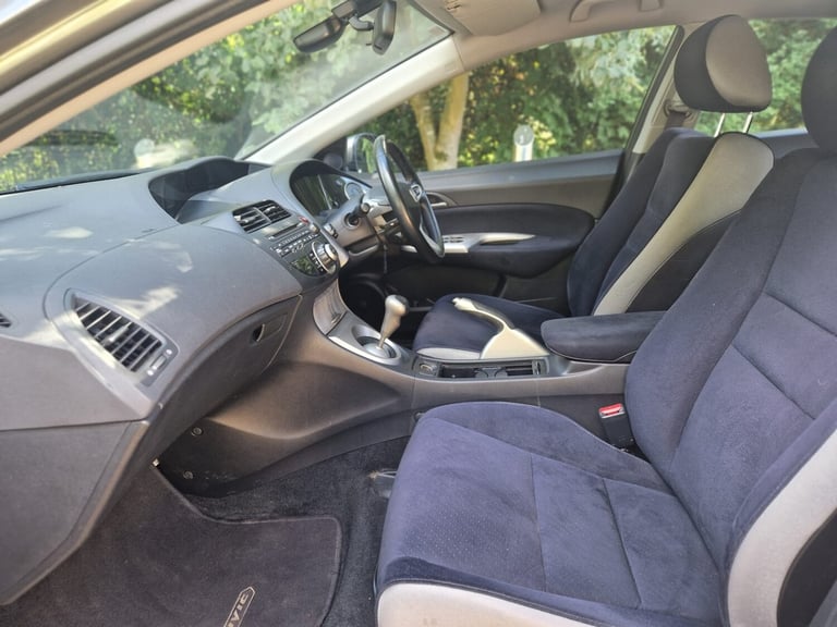 2006 Honda Civic 1.8 i-VTEC EX 5dr HATCHBACK Petrol Manual - Image 13