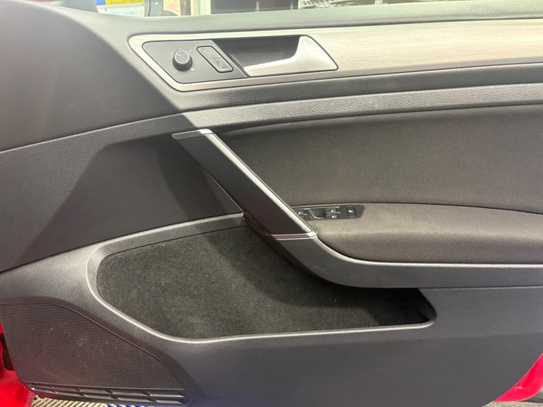 2014 Volkswagen Golf 1.6 TDI BlueMotion Tech Match Euro 5 (s/s) 5dr HATCHBACK Diesel Manual