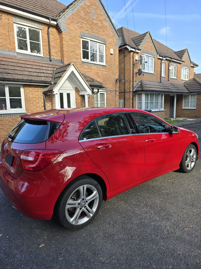 MERCEDEZ BENZ A-CLASS 180 1.6 PETROL AUTOMATIC 
