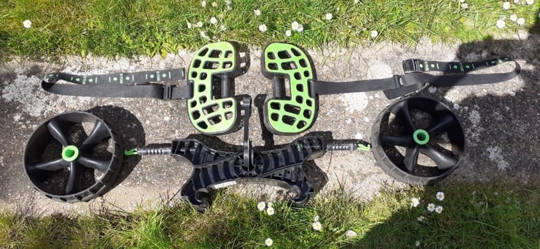 Double kayak, paddles and C-Tug