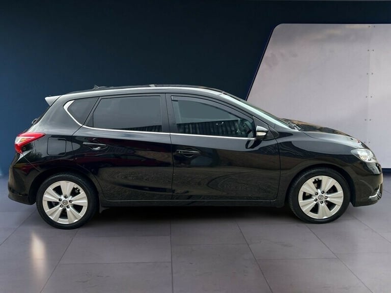 2015 Nissan Pulsar 1.2 DiG-T Tekna 5dr Xtronic HATCHBACK Petrol Automatic