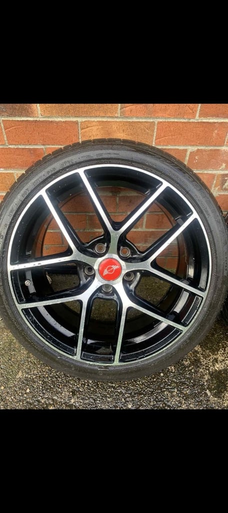image for 5x112 alloys good tyres.. Ex condition 