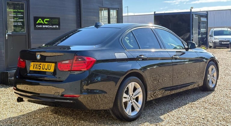 BMW 3 SERIES 2.0 318d Sport Euro 5 (s/s) 4dr 2015