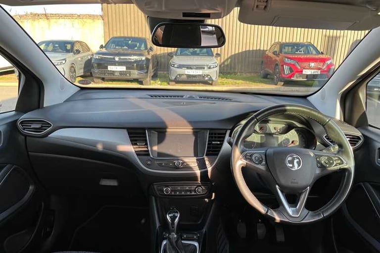 2022 Vauxhall Crossland 1.2 Design 5dr HATCHBACK PETROL Manual