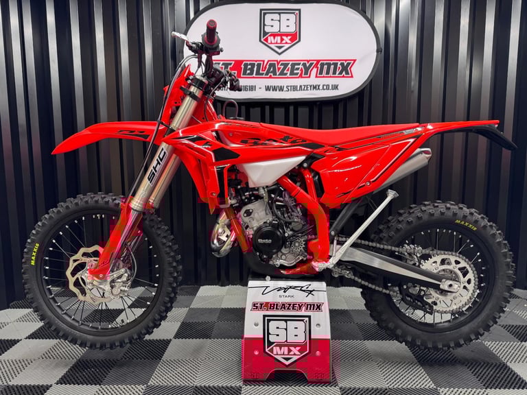 2026 BETA RR 125 X-PRO 2 STROKE ENDURO BIKE 