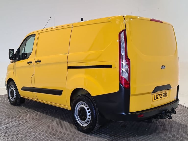 FORD TRANSIT CUSTOM 2.0 340 ECOBLUE LEADER P/V L1 H1 130 BHP SWB DIESEL