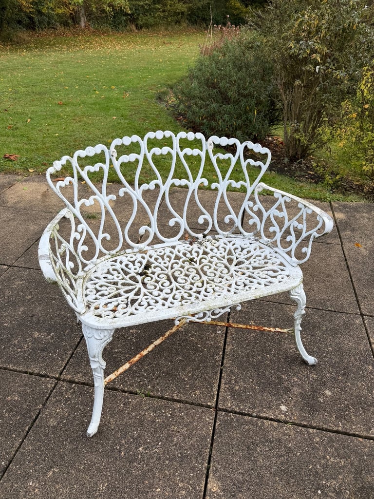 image for Victorian style garden furniture