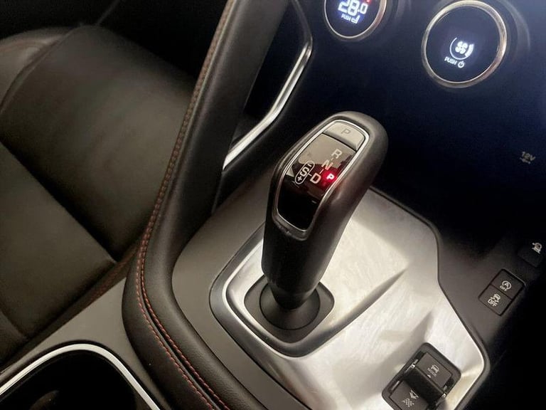 2018 Jaguar E-Pace 2.0 D180 First Edition Auto AWD Euro 6 (s/s) 5dr Automatic SUV Diesel Automatic