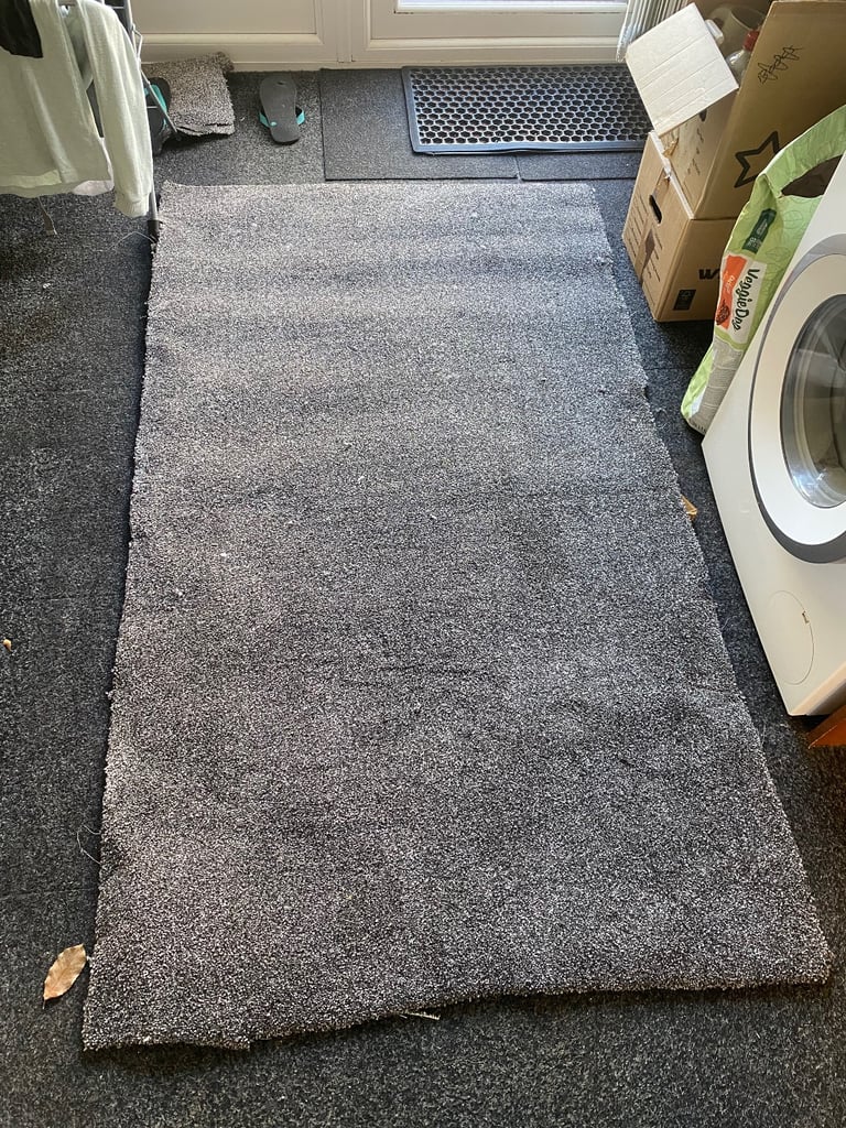 image for Dark grey carpet 74 x 42 in