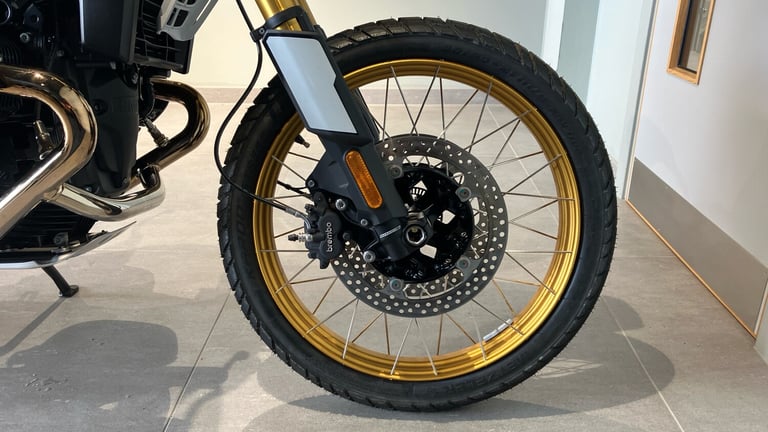 2025 BMW R12 BMW R12 (24MY) ROADSTER Petrol Manual