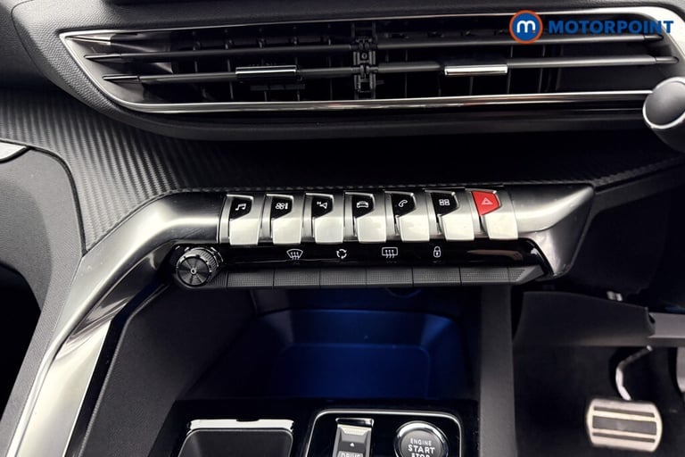 2024 Peugeot 3008 1.2 Hybrid 136 Allure 5dr e-DSC6 SUV Petrol Automatic